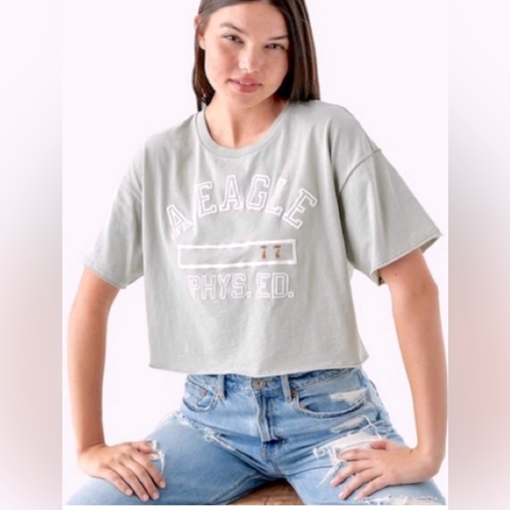 AE Graphic Tee Size XS